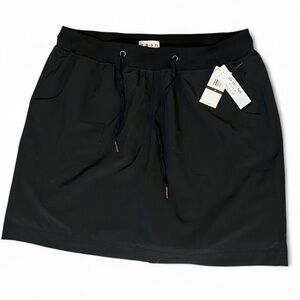 ✨NWT Da-Sh-tek Black Sporty Skirt with Drawstring
